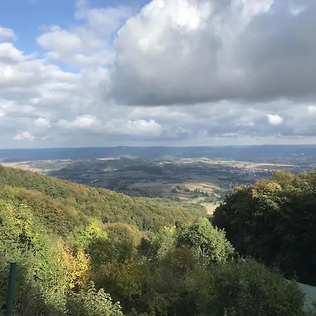 Hoher Meissner Semesterbostad *